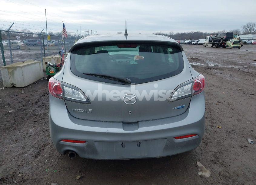 Photo 15 of 2012 Mazda Mazda3 I TOURING (VIN JM1BL1L72C1578260)