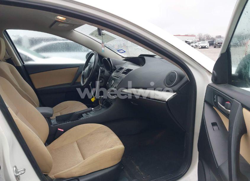 Photo 5 of 2012 Mazda Mazda3 I TOURING (VIN JM1BL1L73C1601755)