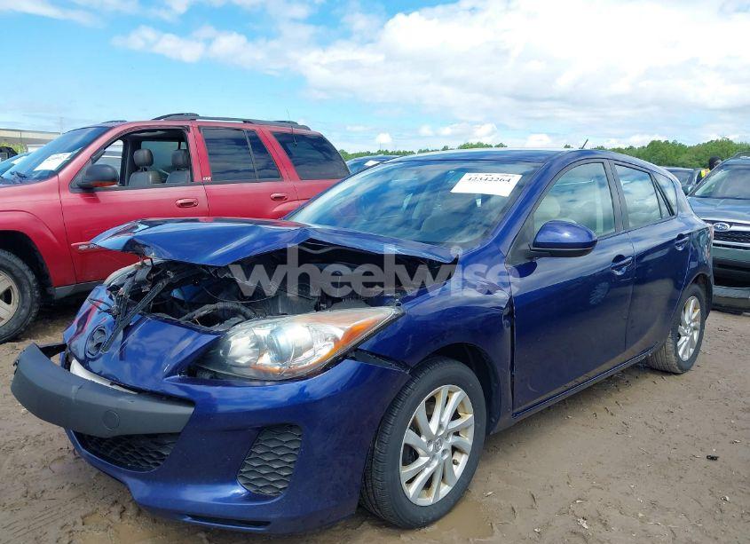 Photo 2 of 2012 Mazda Mazda3 I TOURING (VIN JM1BL1L73C1673944)