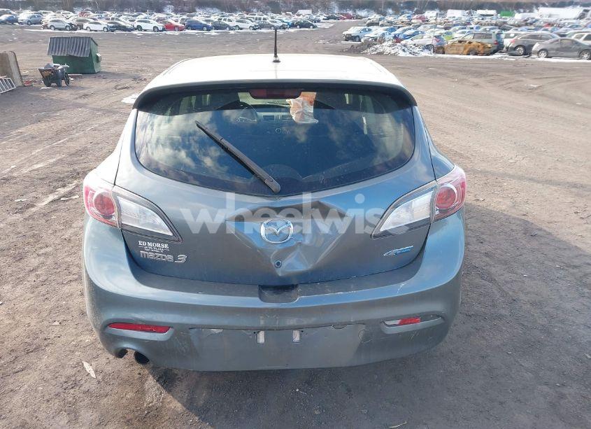 Photo 16 of 2012 Mazda Mazda3 I TOURING (VIN JM1BL1L74C1560987)