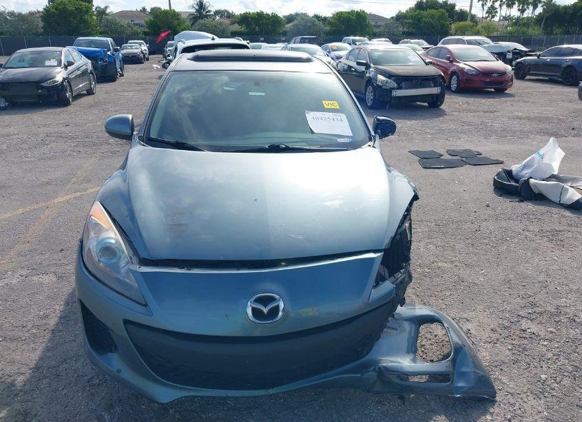 Photo 12 of 2013 Mazda Mazda3 I TOURING (VIN JM1BL1L74D1730332)
