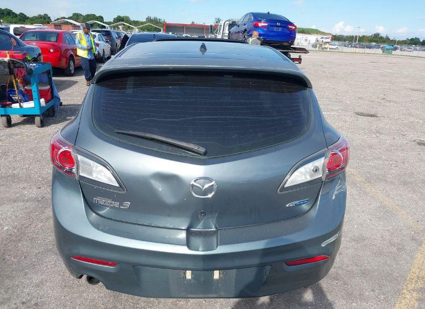 Photo 16 of 2013 Mazda Mazda3 I TOURING (VIN JM1BL1L74D1730332)