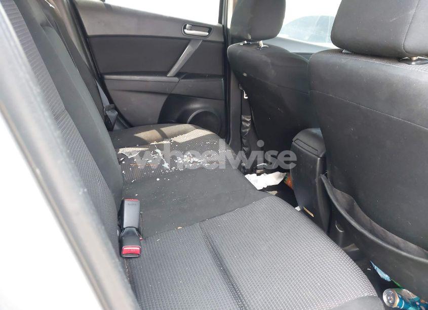 Photo 8 of 2013 Mazda Mazda3 I TOURING (VIN JM1BL1L74D1819981)