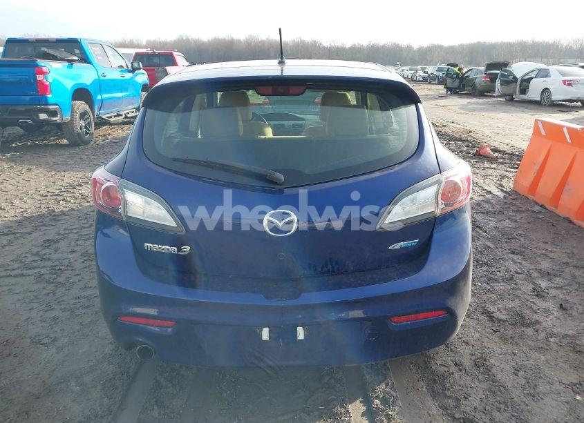 Photo 16 of 2012 Mazda Mazda3 I TOURING (VIN JM1BL1L75C1600963)