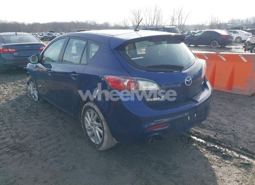 Photo 3 of 2012 Mazda Mazda3 I TOURING (VIN JM1BL1L75C1600963)