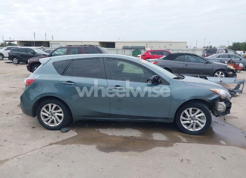 Photo 14 of 2013 Mazda Mazda3 I TOURING (VIN JM1BL1L75D1731926)