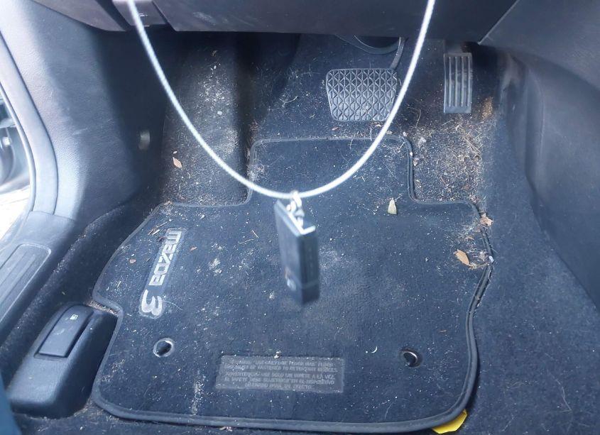 Photo 11 of 2012 Mazda Mazda3 I TOURING (VIN JM1BL1L76C1692519)