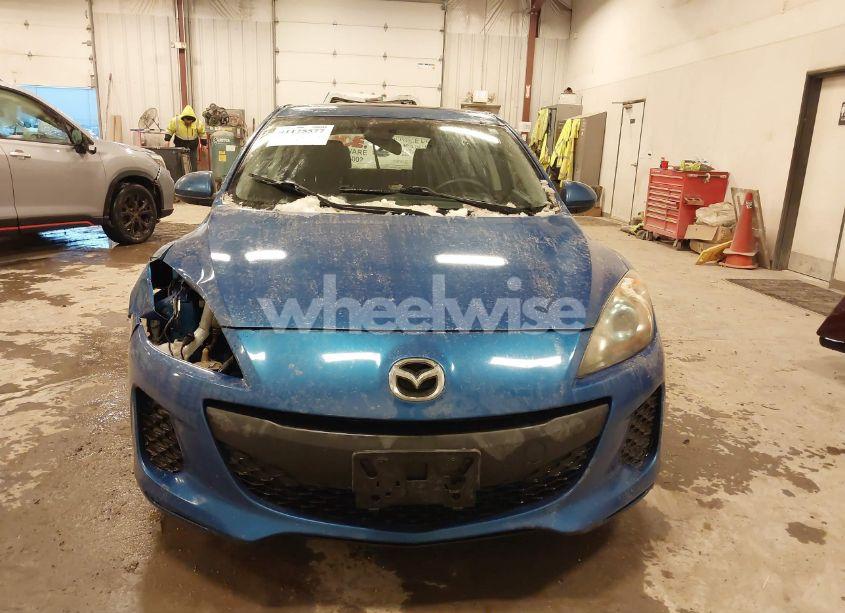 Photo 12 of 2012 Mazda Mazda3 I TOURING (VIN JM1BL1L79C1529170)