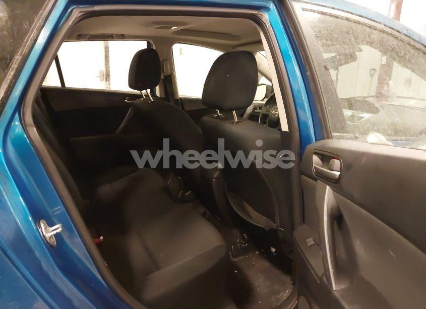 Photo 8 of 2012 Mazda Mazda3 I TOURING (VIN JM1BL1L79C1529170)