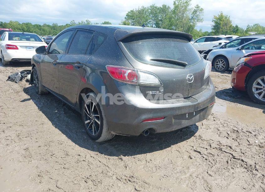 Photo 3 of 2012 Mazda Mazda3 I TOURING (VIN JM1BL1L79C1532909)