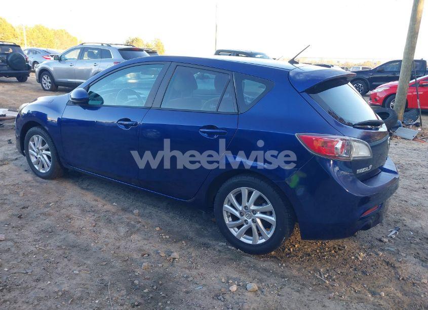 Photo 3 of 2012 Mazda Mazda3 I TOURING (VIN JM1BL1L79C1647137)
