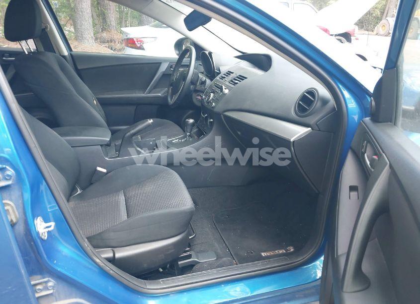 Photo 5 of 2012 Mazda Mazda3 I TOURING (VIN JM1BL1L79C1678369)
