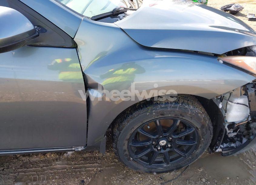 Photo 17 of 2013 Mazda Mazda3 I TOURING (VIN JM1BL1L79D1705300)