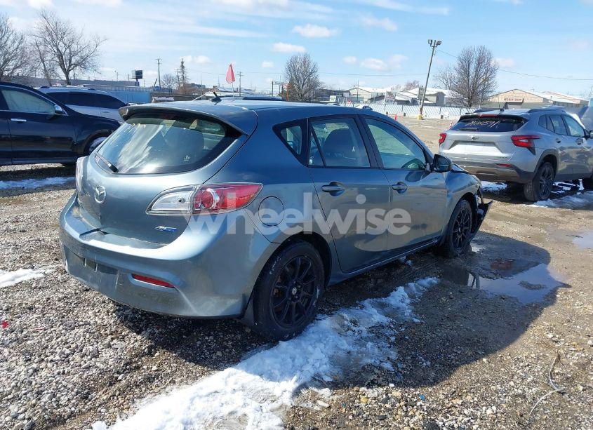 Photo 4 of 2013 Mazda Mazda3 I TOURING (VIN JM1BL1L79D1705300)