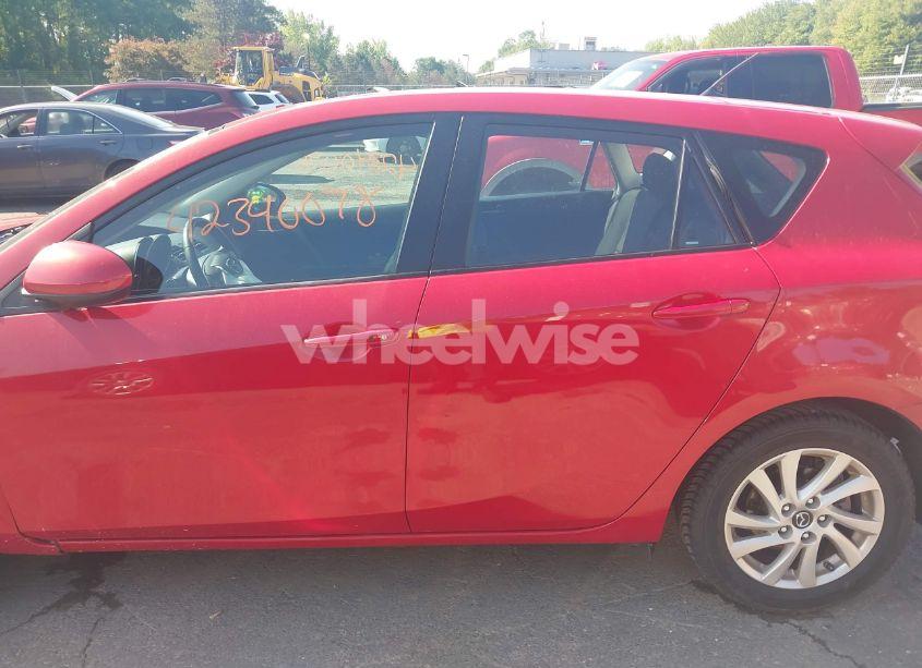 Photo 15 of 2013 Mazda Mazda3 I TOURING (VIN JM1BL1L7XD1834274)