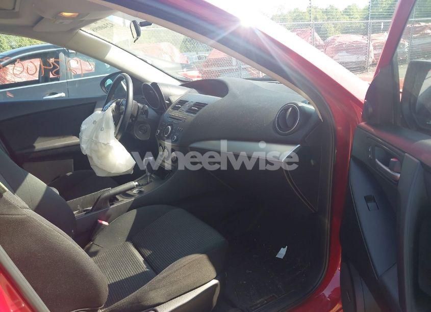 Photo 5 of 2013 Mazda Mazda3 I TOURING (VIN JM1BL1L7XD1834274)