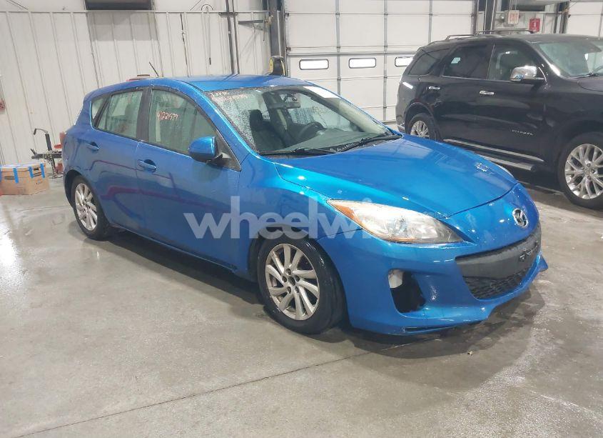 2012 Mazda Mazda3 I TOURING (VIN JM1BL1L80C1557450) main photo