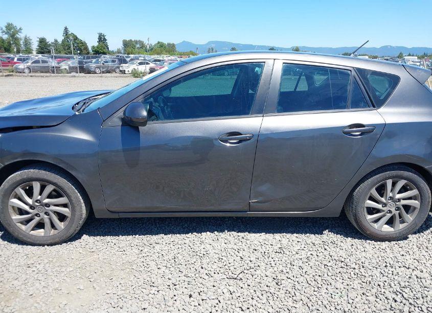 Photo 14 of 2012 Mazda Mazda3 I TOURING (VIN JM1BL1L80C1575687)