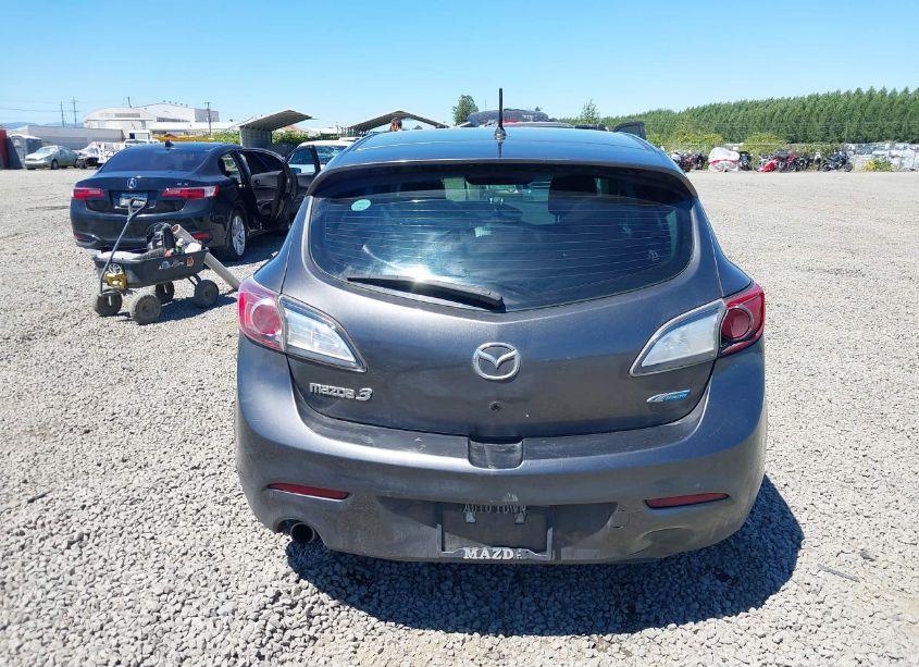 Photo 16 of 2012 Mazda Mazda3 I TOURING (VIN JM1BL1L80C1575687)