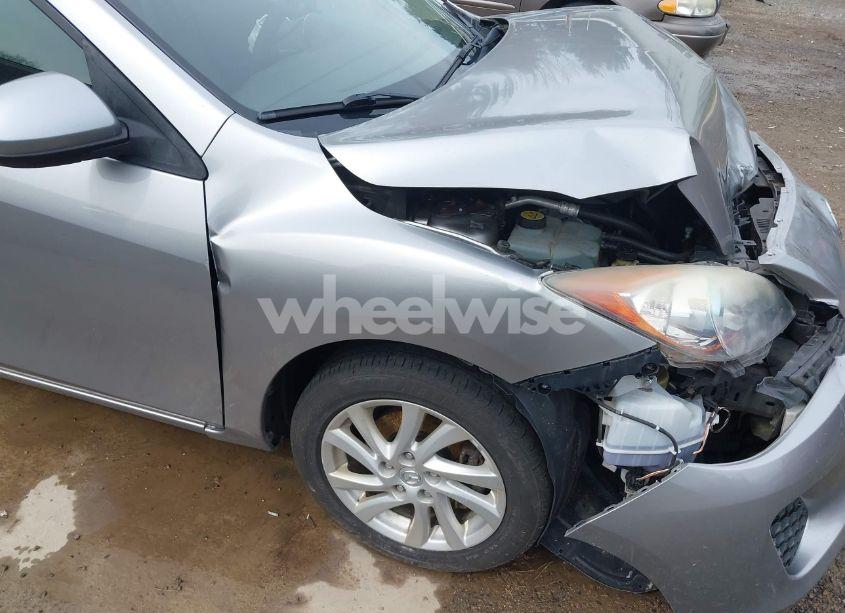 Photo 17 of 2012 Mazda Mazda3 I TOURING (VIN JM1BL1L81C1588481)