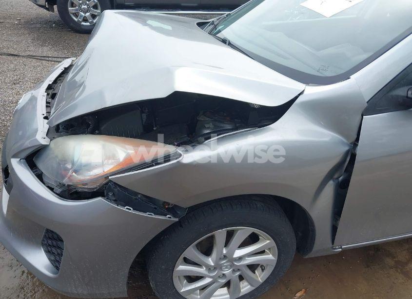 Photo 18 of 2012 Mazda Mazda3 I TOURING (VIN JM1BL1L81C1588481)