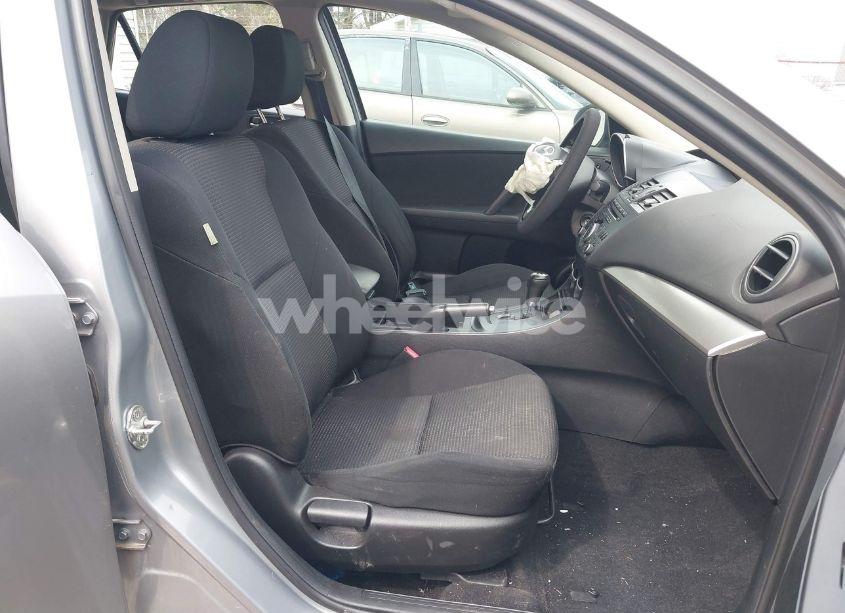 Photo 5 of 2012 Mazda Mazda3 I TOURING (VIN JM1BL1L81C1588481)