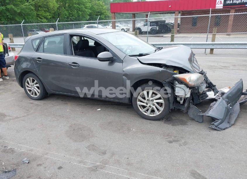 2012 Mazda Mazda3 I TOURING (VIN JM1BL1L81C1642250) main photo