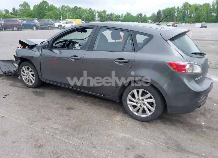 Photo 3 of 2012 Mazda Mazda3 I TOURING (VIN JM1BL1L81C1642250)