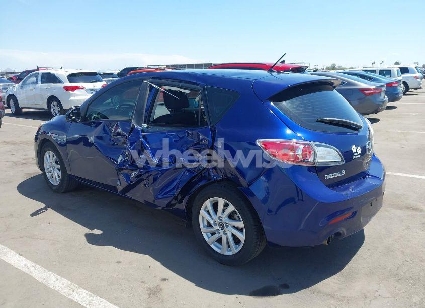 Photo 3 of 2013 Mazda Mazda3 I TOURING (VIN JM1BL1L81D1708796)