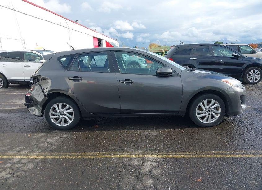 Photo 13 of 2013 Mazda Mazda3 I TOURING (VIN JM1BL1L83D1706046)