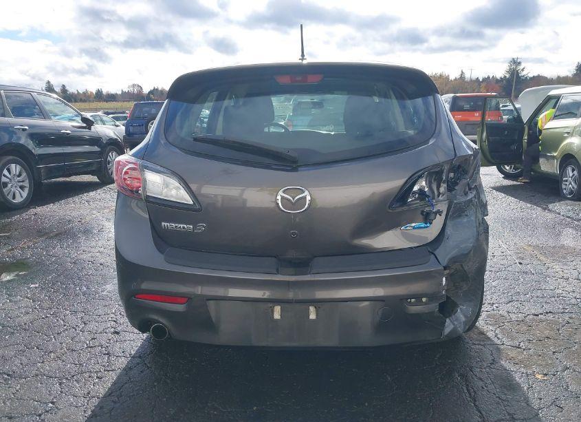 Photo 16 of 2013 Mazda Mazda3 I TOURING (VIN JM1BL1L83D1706046)