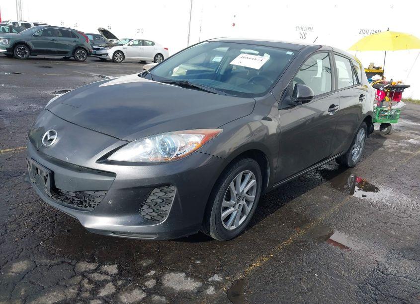 Photo 2 of 2013 Mazda Mazda3 I TOURING (VIN JM1BL1L83D1706046)
