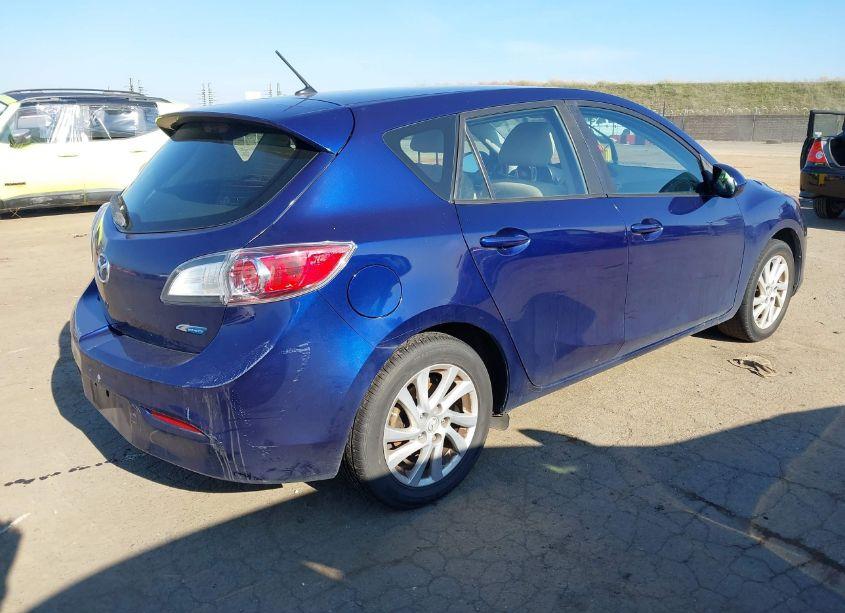 Photo 4 of 2012 Mazda Mazda3 I TOURING (VIN JM1BL1L84C1558813)