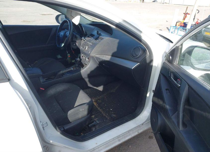 Photo 5 of 2012 Mazda Mazda3 I TOURING (VIN JM1BL1L84C1675940)