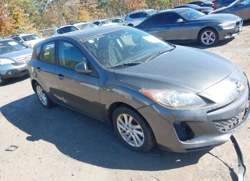 2012 Mazda Mazda3 I TOURING (VIN JM1BL1L85C1634801) main photo