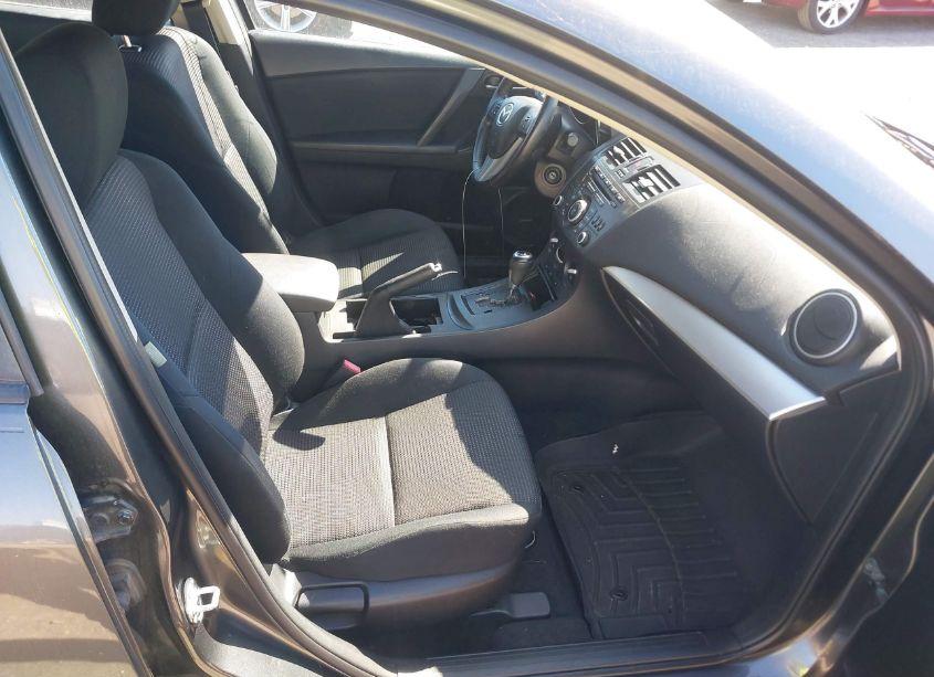 Photo 5 of 2012 Mazda Mazda3 I TOURING (VIN JM1BL1L85C1634801)
