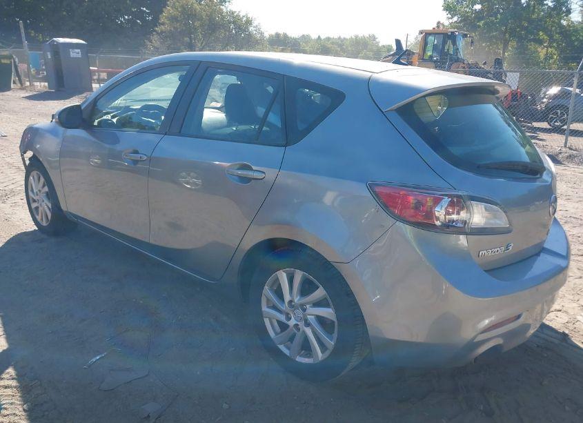 Photo 3 of 2012 Mazda Mazda3 I TOURING (VIN JM1BL1L85C1636936)