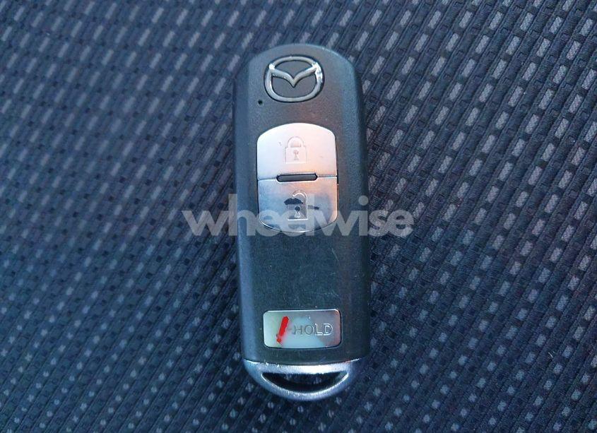 Photo 11 of 2013 Mazda Mazda3 I TOURING (VIN JM1BL1L86D1715176)