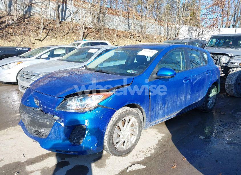 Photo 2 of 2012 Mazda Mazda3 I TOURING (VIN JM1BL1L87C1564783)