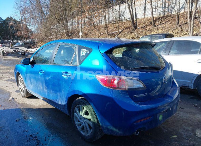 Photo 3 of 2012 Mazda Mazda3 I TOURING (VIN JM1BL1L87C1564783)