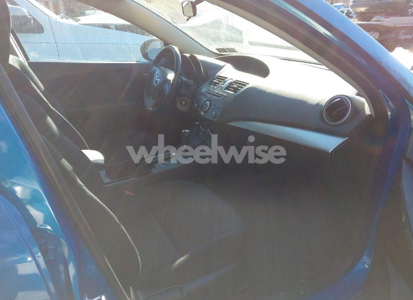 Photo 5 of 2012 Mazda Mazda3 I TOURING (VIN JM1BL1L87C1564783)