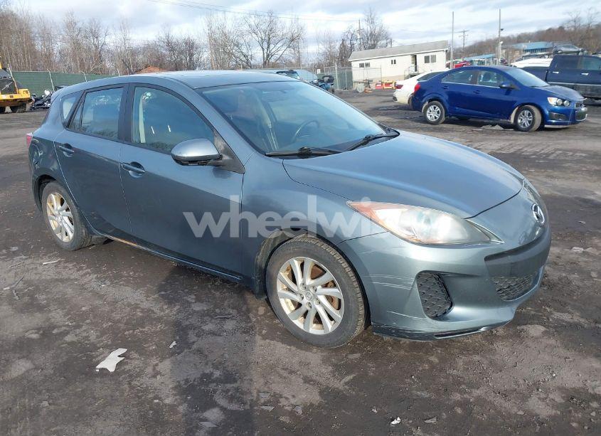 2012 Mazda Mazda3 I TOURING (VIN JM1BL1L87C1588601) main photo