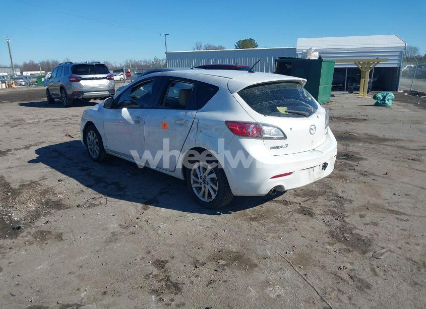 Photo 3 of 2013 Mazda Mazda3 I TOURING (VIN JM1BL1L87D1712223)
