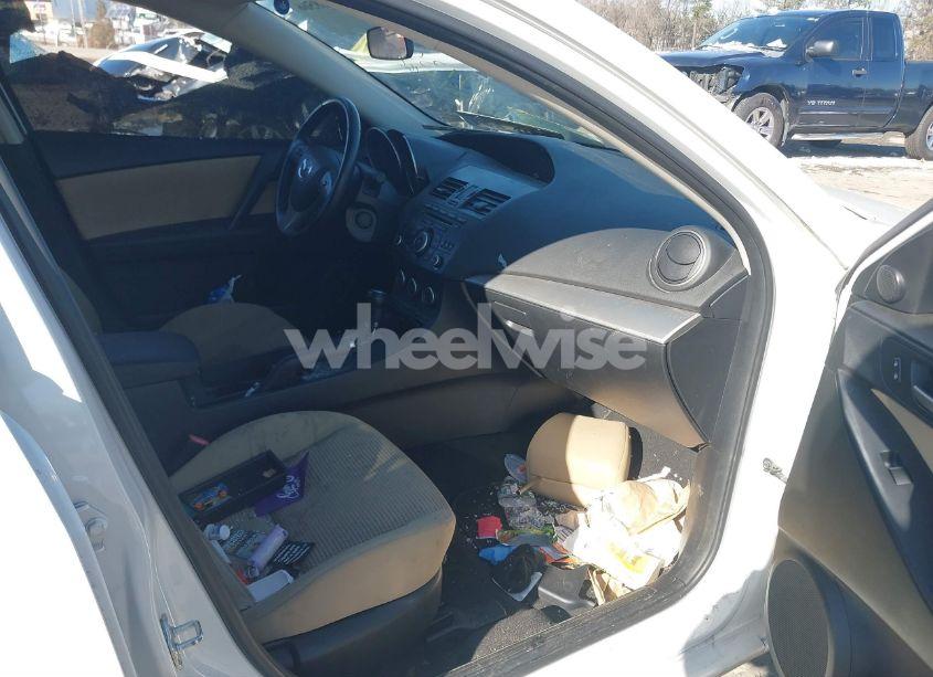 Photo 5 of 2013 Mazda Mazda3 I TOURING (VIN JM1BL1L87D1712223)