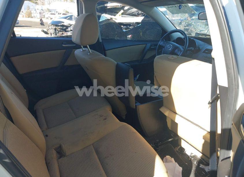 Photo 8 of 2013 Mazda Mazda3 I TOURING (VIN JM1BL1L87D1712223)