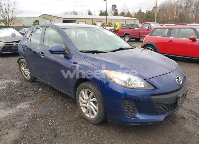 2012 Mazda Mazda3 I TOURING (VIN JM1BL1L88C1564954) main photo