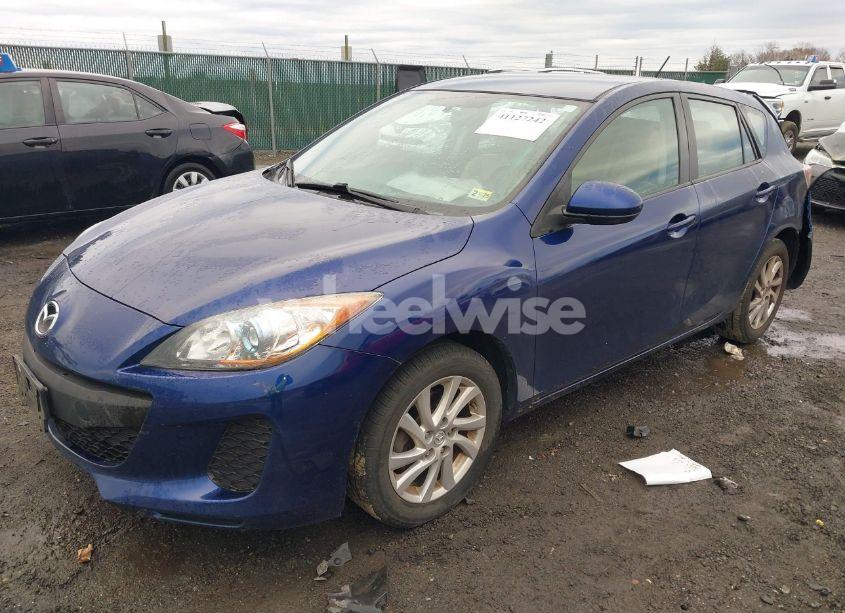 Photo 2 of 2012 Mazda Mazda3 I TOURING (VIN JM1BL1L88C1564954)