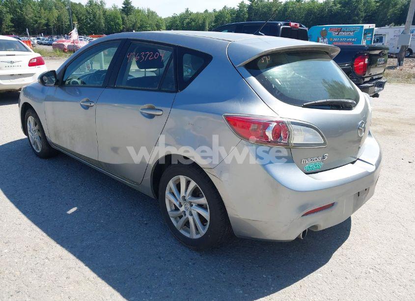 Photo 3 of 2012 Mazda Mazda3 I TOURING (VIN JM1BL1L88C1684205)