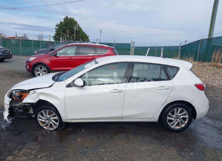 Photo 15 of 2013 Mazda Mazda3 I TOURING (VIN JM1BL1L88D1712196)