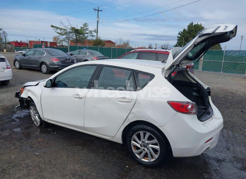 Photo 3 of 2013 Mazda Mazda3 I TOURING (VIN JM1BL1L88D1712196)